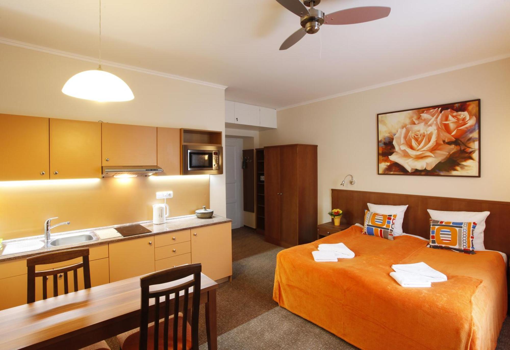 Anyday Apartments Praga Exterior foto
